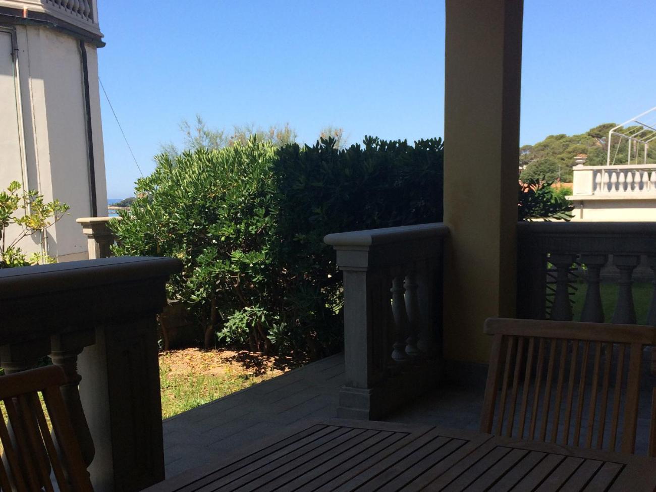Appartamenti Fronte Mare Castiglioncello Szoba fotó