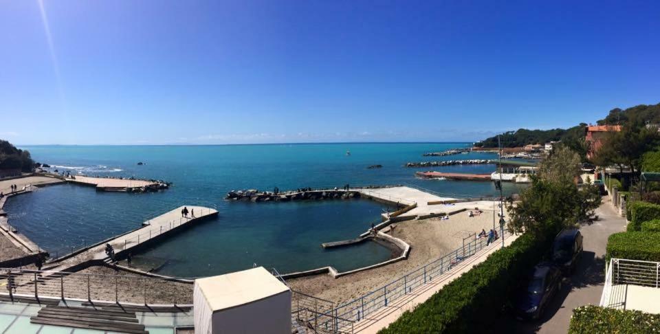 Appartamenti Fronte Mare Castiglioncello Kültér fotó